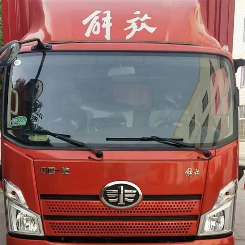 大安镇塔什库尔干县：物流专线的高效货运之旅